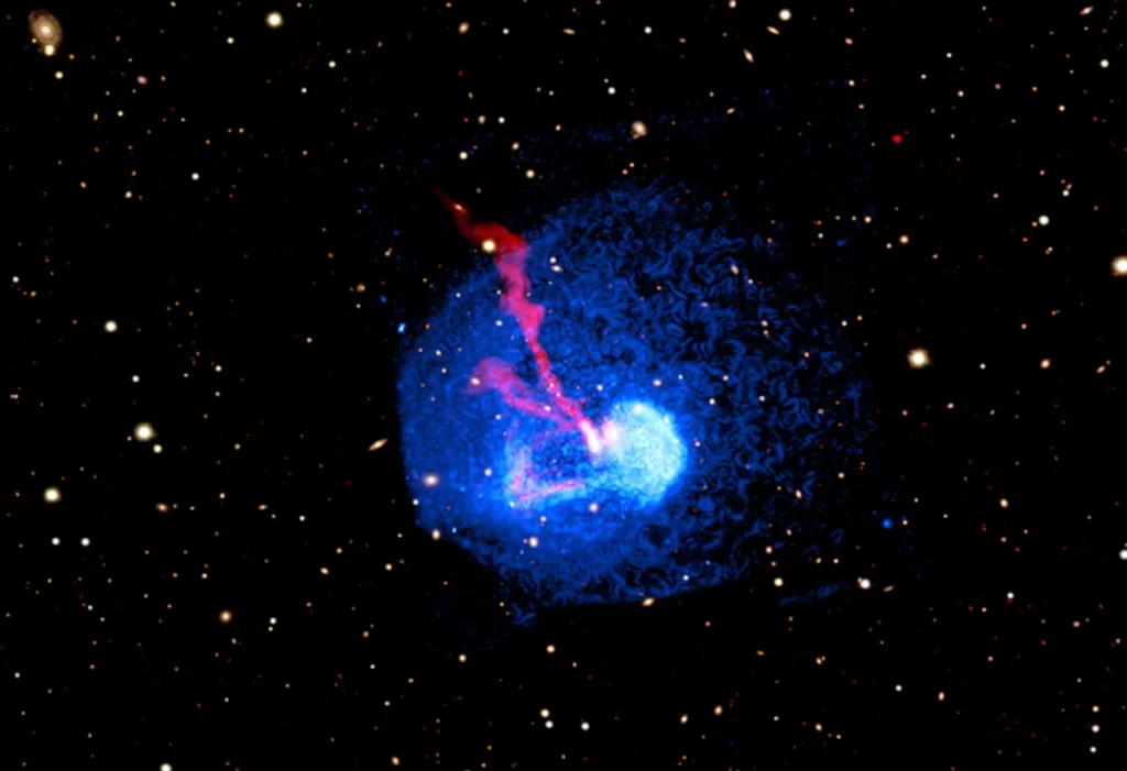 Con l'utilizzo dello osservatorio Chandra, nel cluster Abell 1775 si è osservato le conseguenze di uno scontro tra due ammassi di galassie.