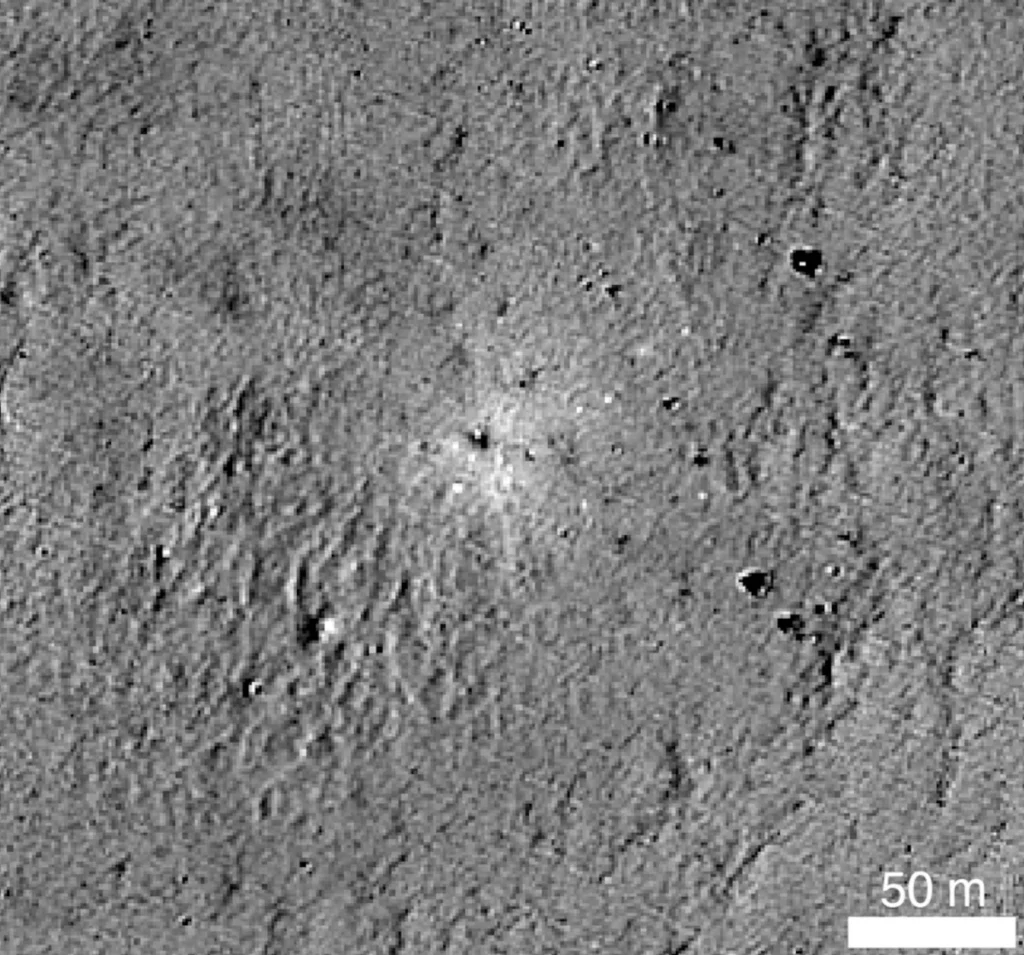 Il Lunar Reconnaissance Orbiter ha individuato i resti di Hakuto-R della nipponica iSpace schiantato sulla Luna il 25 Aprile scorso