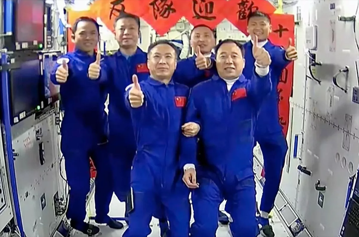 Con la missione cinese Shenzhou 16, lunedì 29 Maggio è stato raggiunto il nuovo record di umani nell'orbita terrestre bassa (LEO)