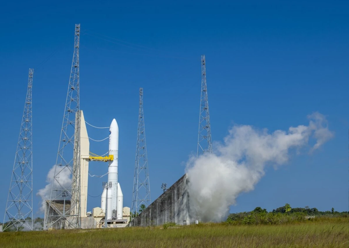 Gli ingegneri dell'ESA hanno condotto il test decisivo di Ariane 6 con un accensione del motore principale di circa 7 minuti