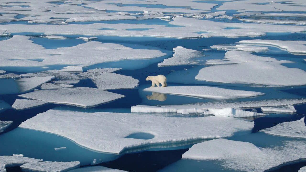 Alcuni scienziati hanno scoperto che lo scioglimento dei ghiacci causato dal cambiamento climatico allungherebbe il giorno terrestre